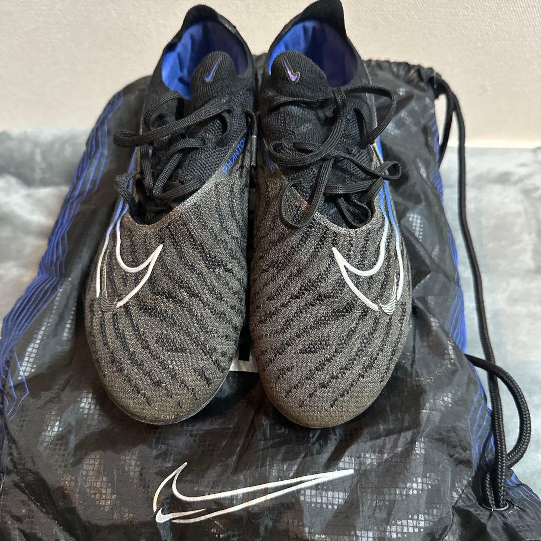 Nike Phantom サッカーシューズ ブラック/ブルー