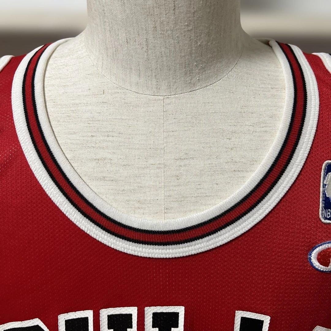 美品　チャンピオン　NBA シカゴブルズ　ゲームシャツ33 スコッティ・ピッペン