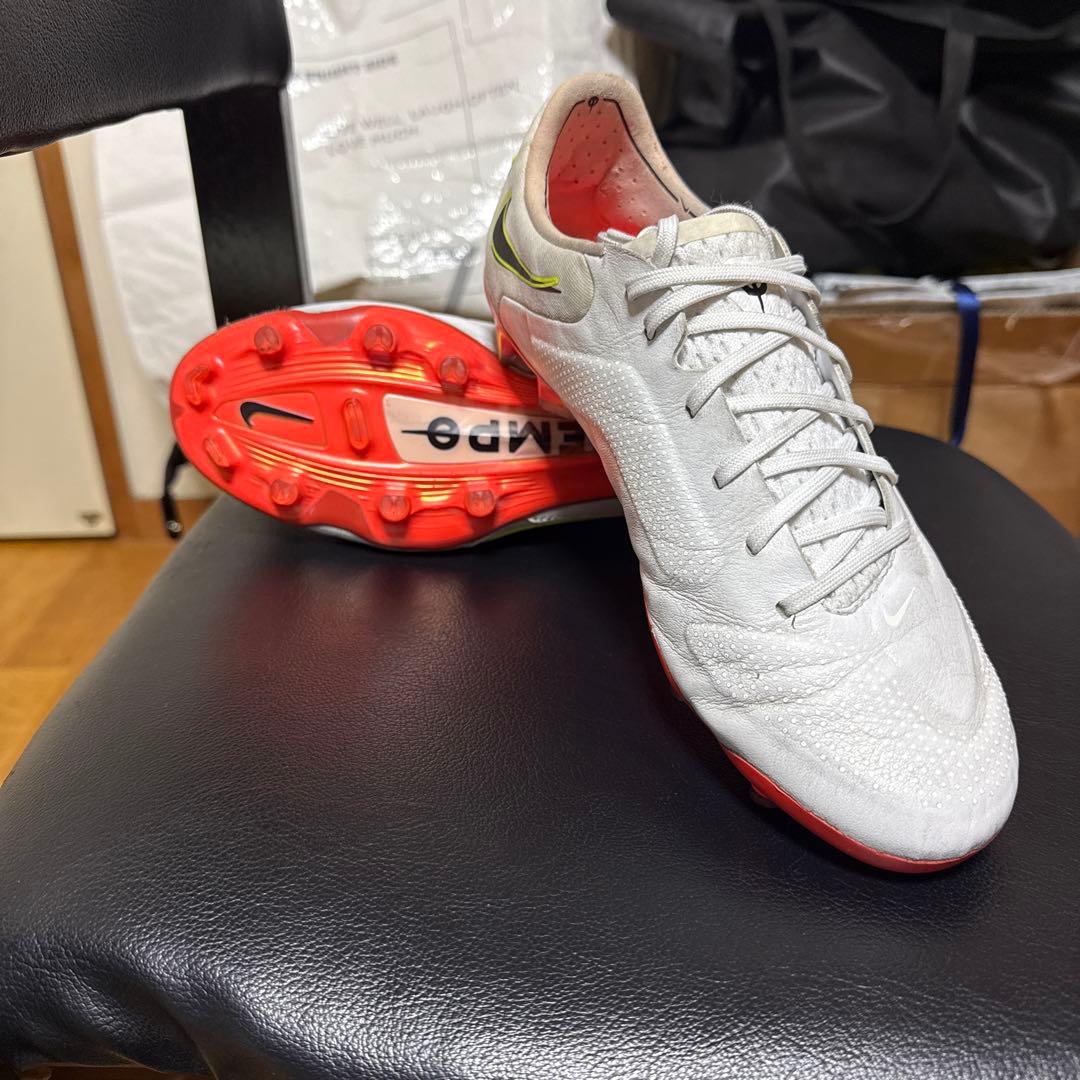 NIKEティエンポ9FG26.5cm