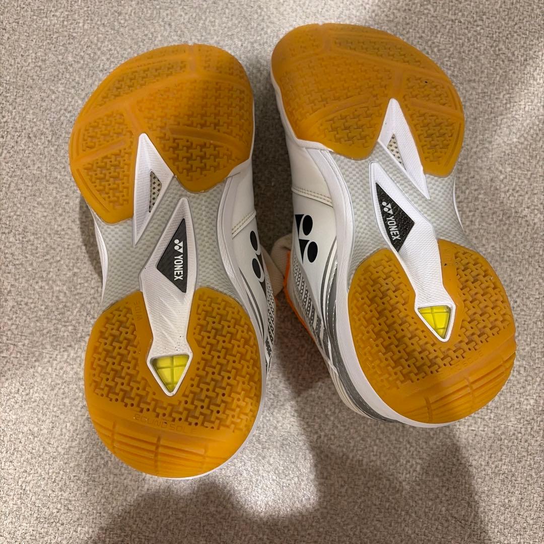 YONEXバドミントンシューズ65Z
