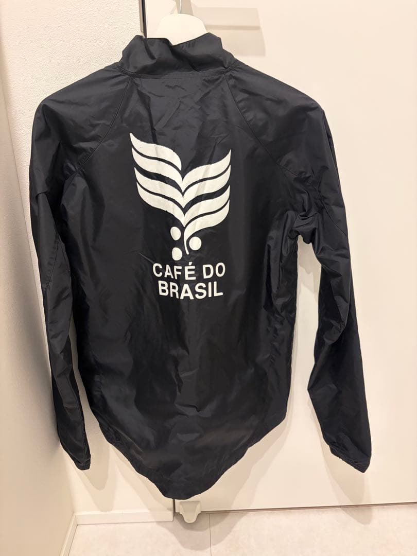 ATHLETA ウィンドブレーカー Sサイズ