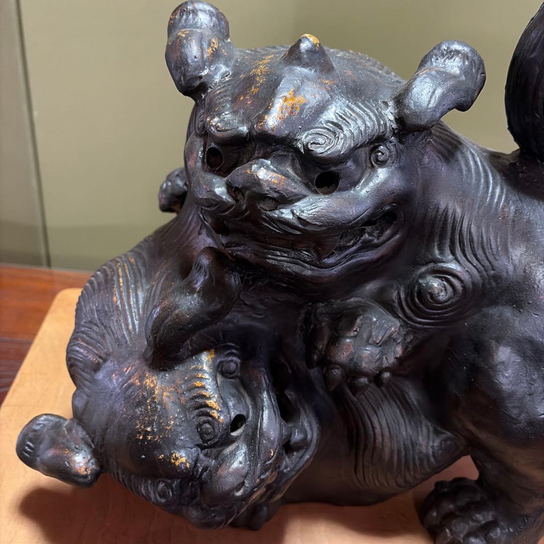 備前焼　絡み獅子