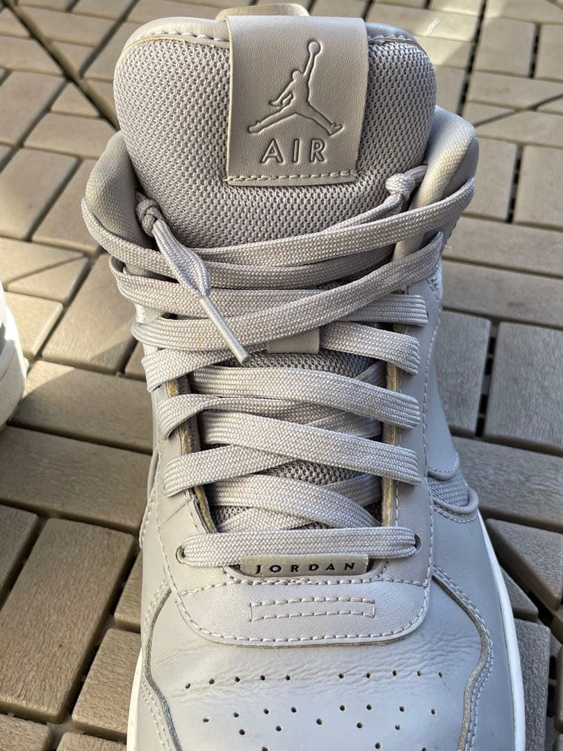 シューズ(男性用) AIR JORDAN HERITAGE WOLF GREY 28cm