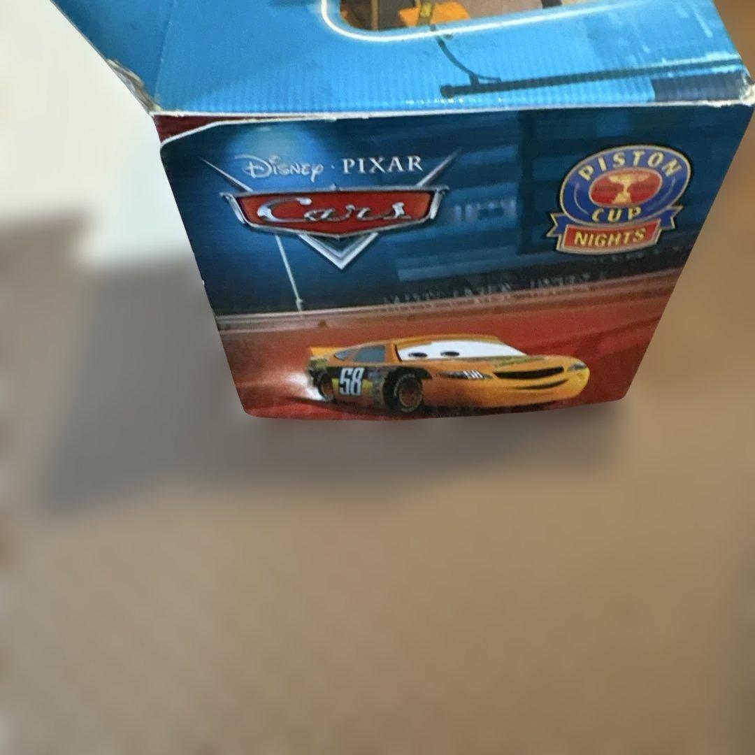 ミニカー Disney Pixar Cars Team Octane Gain Crew