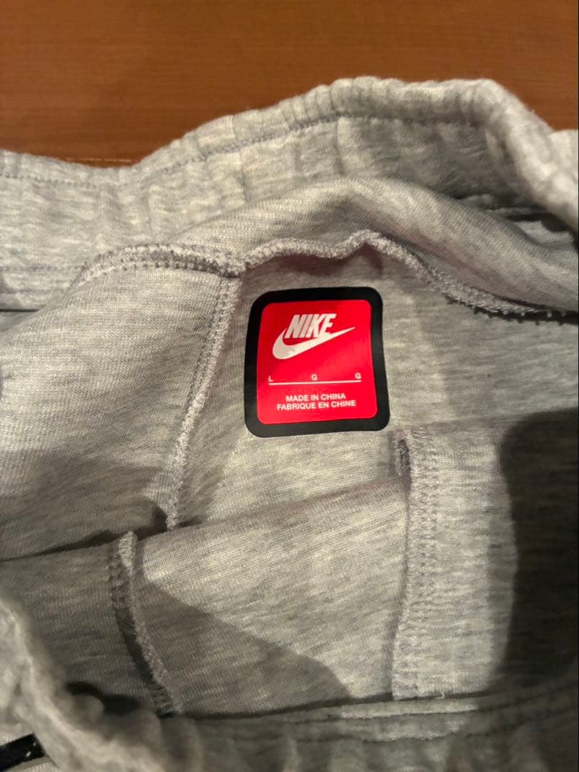 Nike テックフリース　即買い⭕️