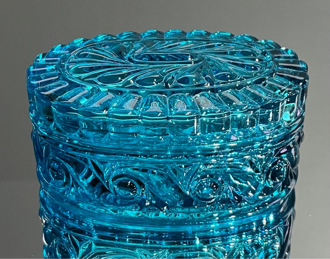 Baccaratバカラ / ※極美品 稀少色　RUSSE　ルッセ 蓋物 　ブルー