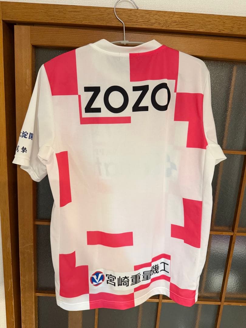 テゲパジャロ宮崎Jリーグ シャツ 白とピンク チェック