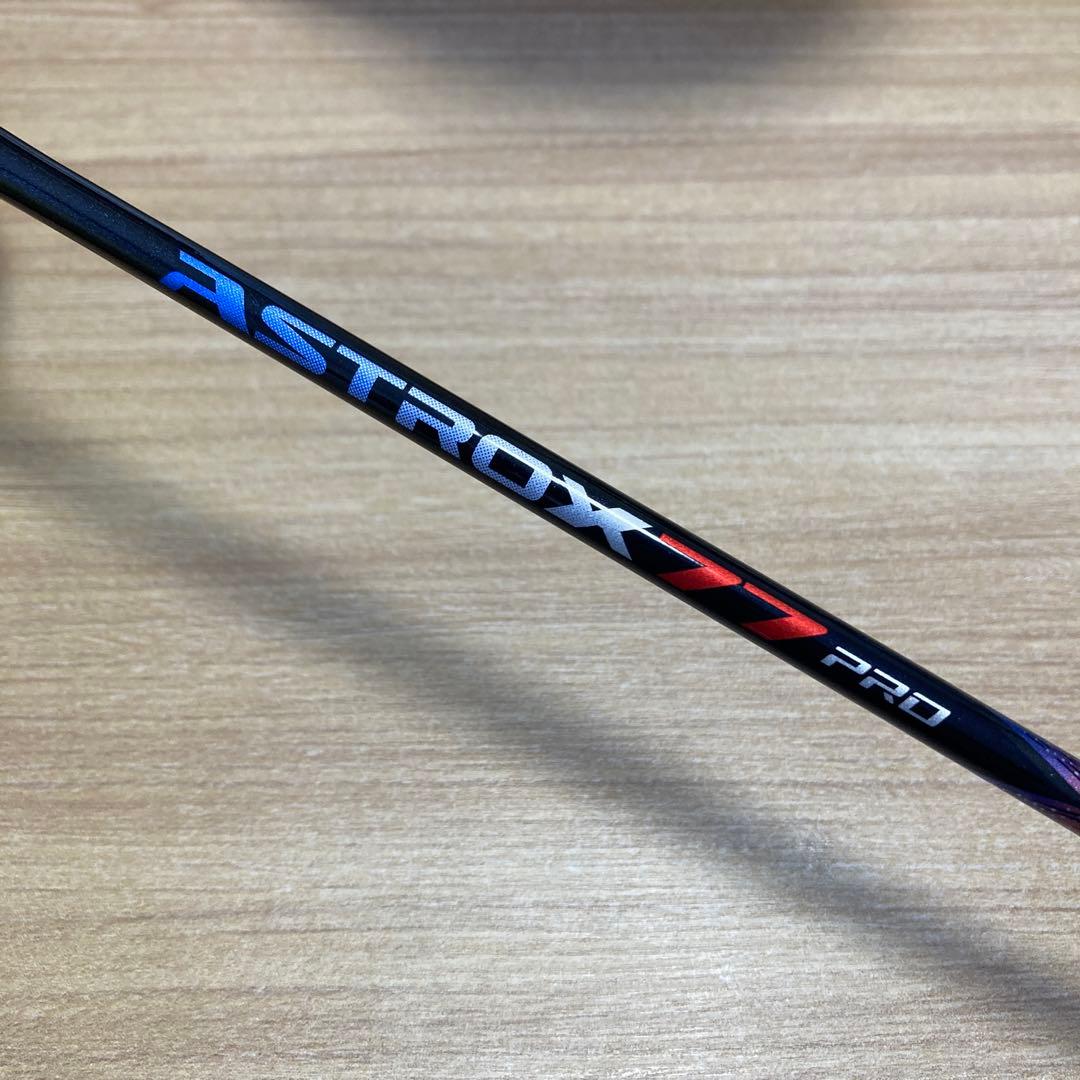 ラケット YONEX ASTROX 77 PRO 4UG5