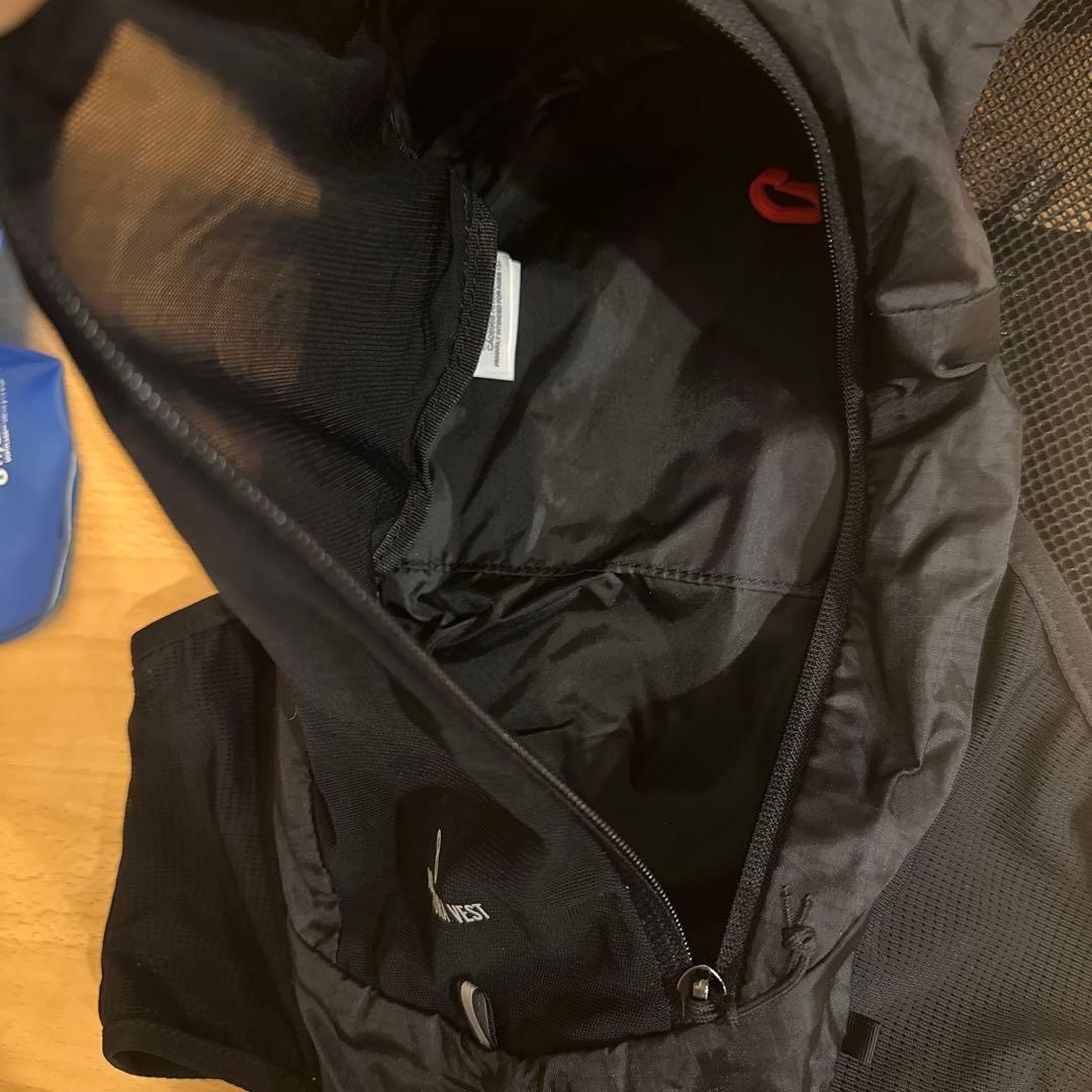 Salomon 8 ADV HYDRATION VEST Sサイズ