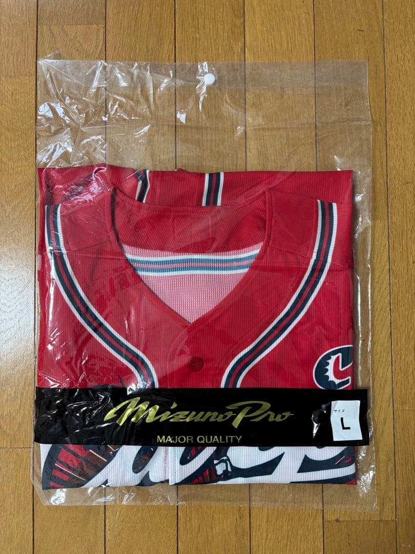 最終出品　広島東洋カープ2021⭐︎鈴木誠也選手プロモデル⭐︎即完売限定⭐︎写真追加