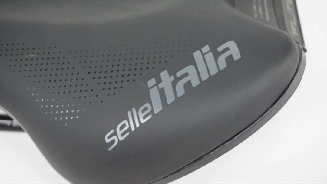 SELLE ITALIA FLAT FLITE BOOST TM サドル