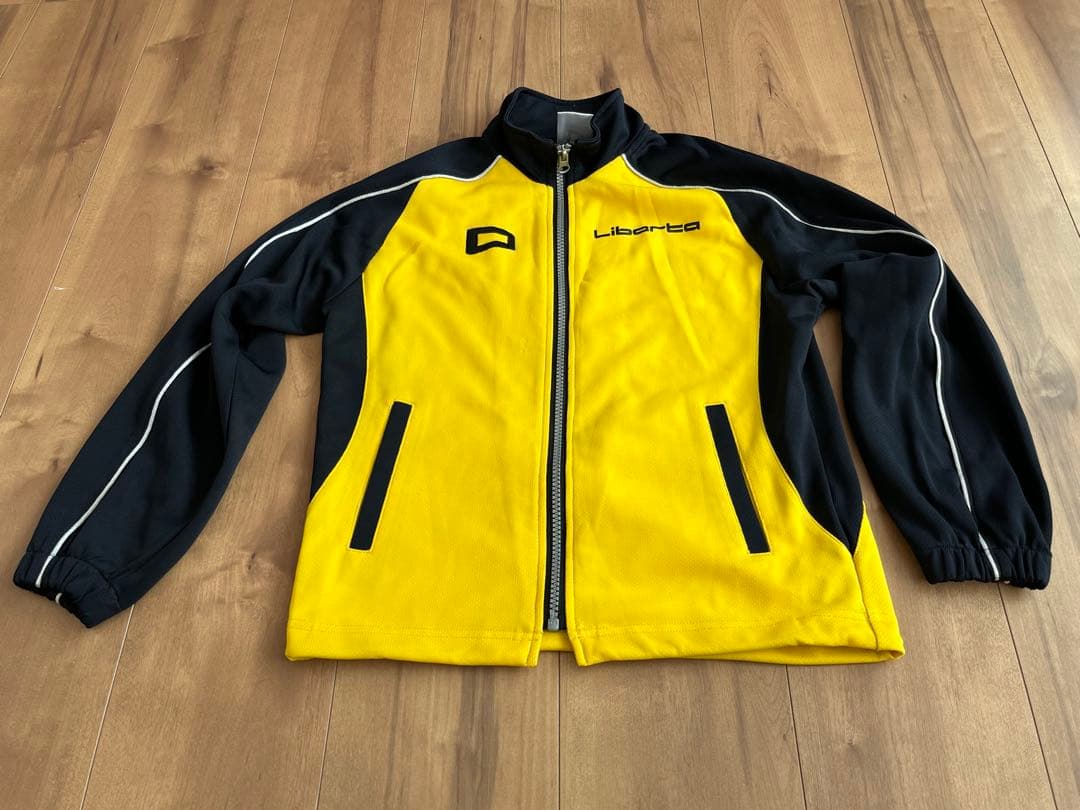 Liberta リベルタ　サッカースクール　ユニフォームジャージセット売り