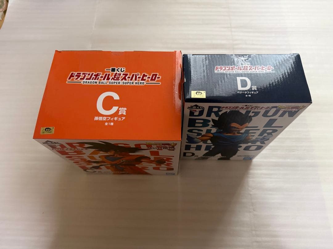 一番くじ　ドラゴンボール超スーパーヒーロー　C賞　孫悟空　D賞　ベジータ