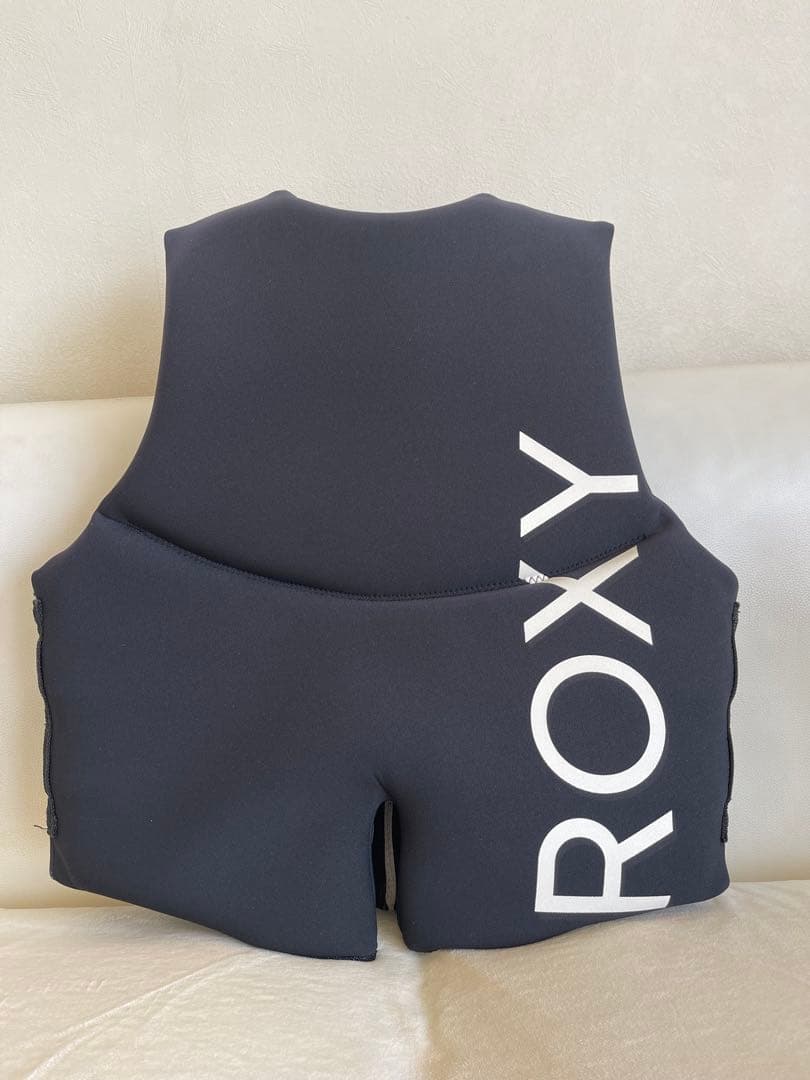 ROXY ライフジャケット MEDIUM ブラック&ホワイト