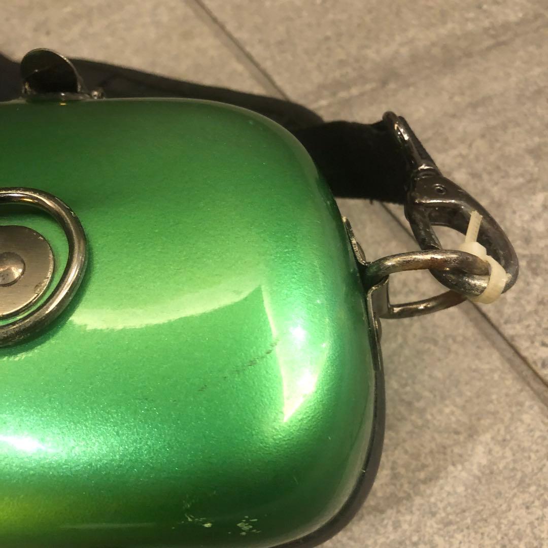シャイニーケース　アルトサックス　グリーン