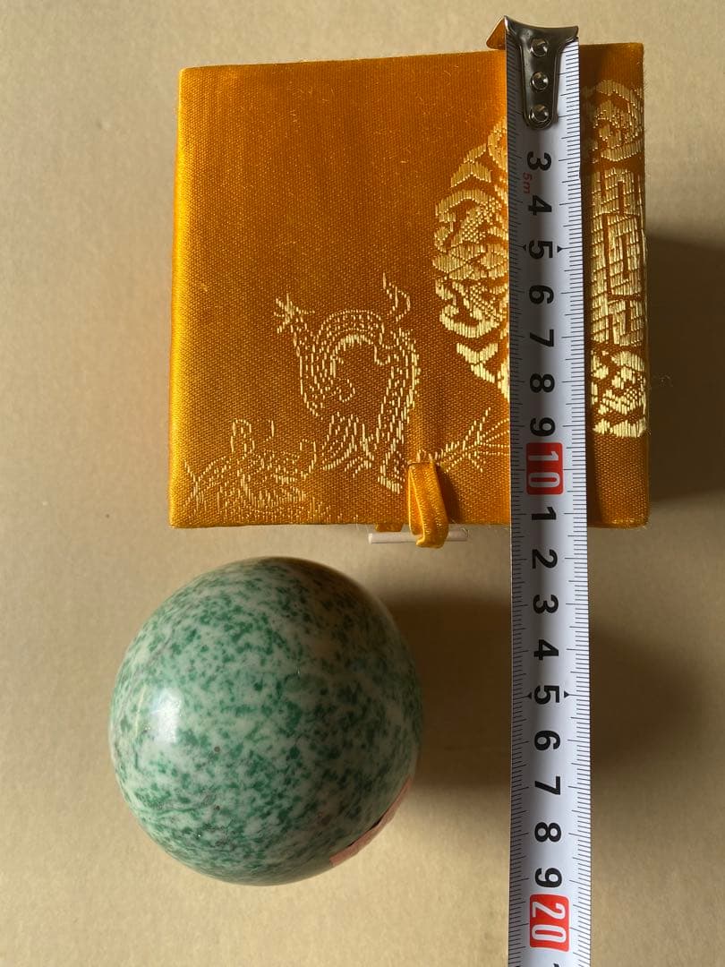 河南翡翠　丸玉　天然石