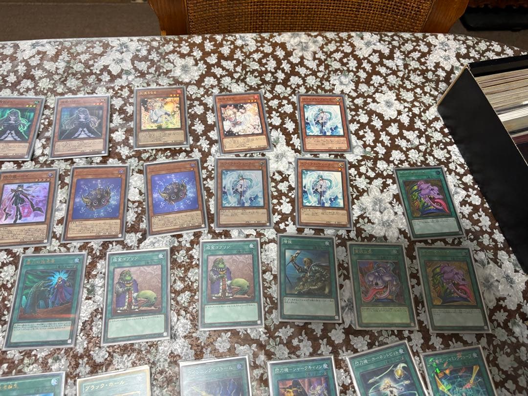 遊戯王引退品。閃刀姫デッキ、スリーブ等