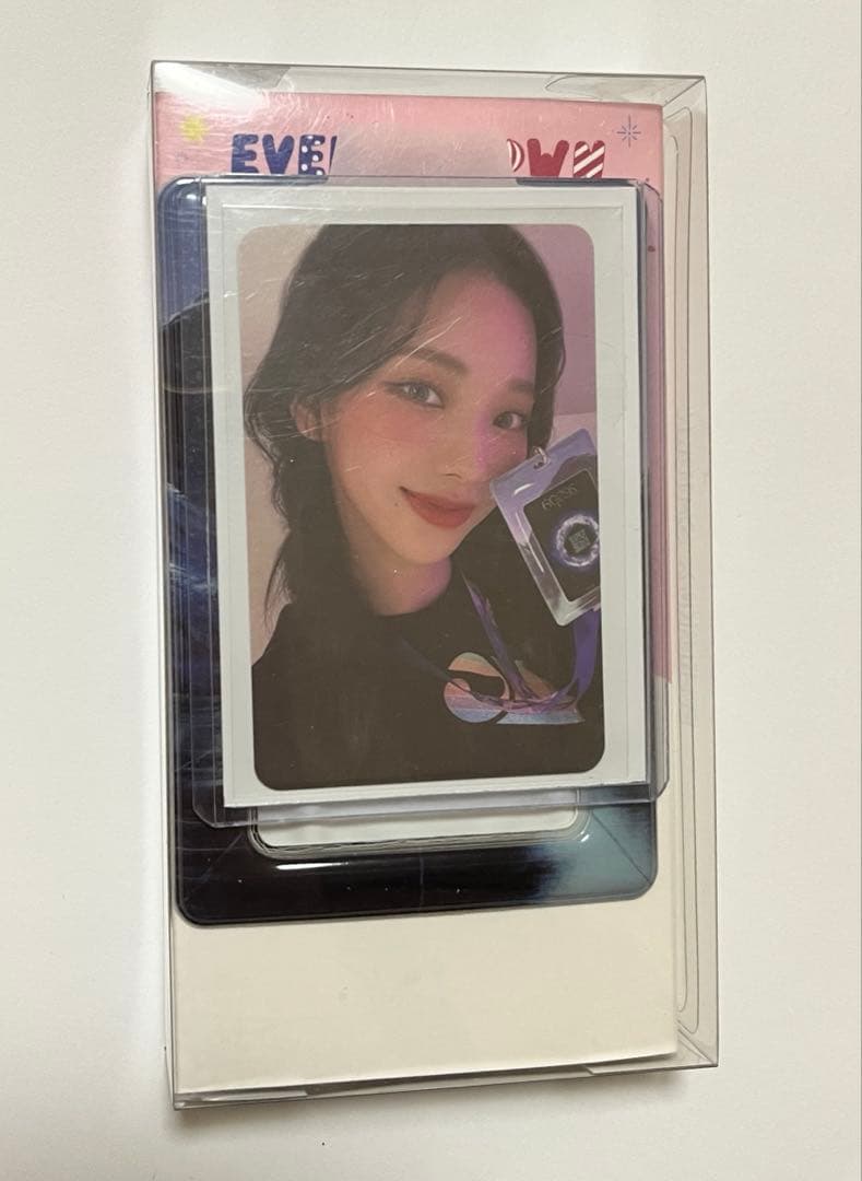 aespa karina カリナ　erer smtown ランヤード　トレカ