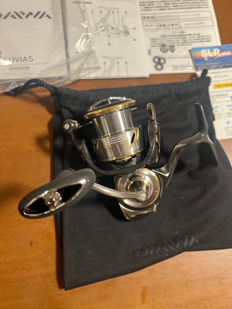リール DAIWA 20LUVIAS LT4000-CXH