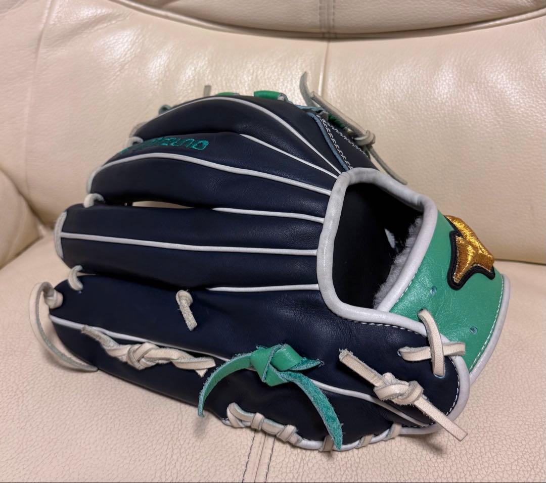 ミズノプロ　軟式内野手用　オプションオーダー　村上モデル　型付け済