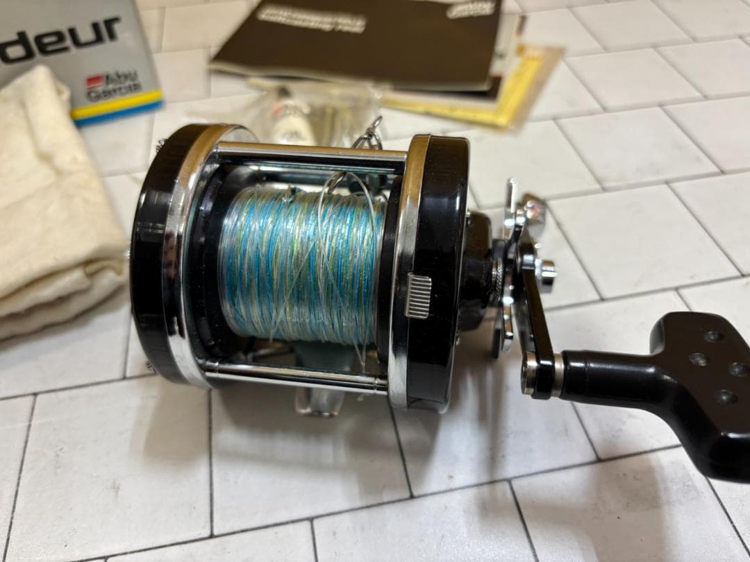 【中古品】AbuGarcia ambassadeur 9000CL リール