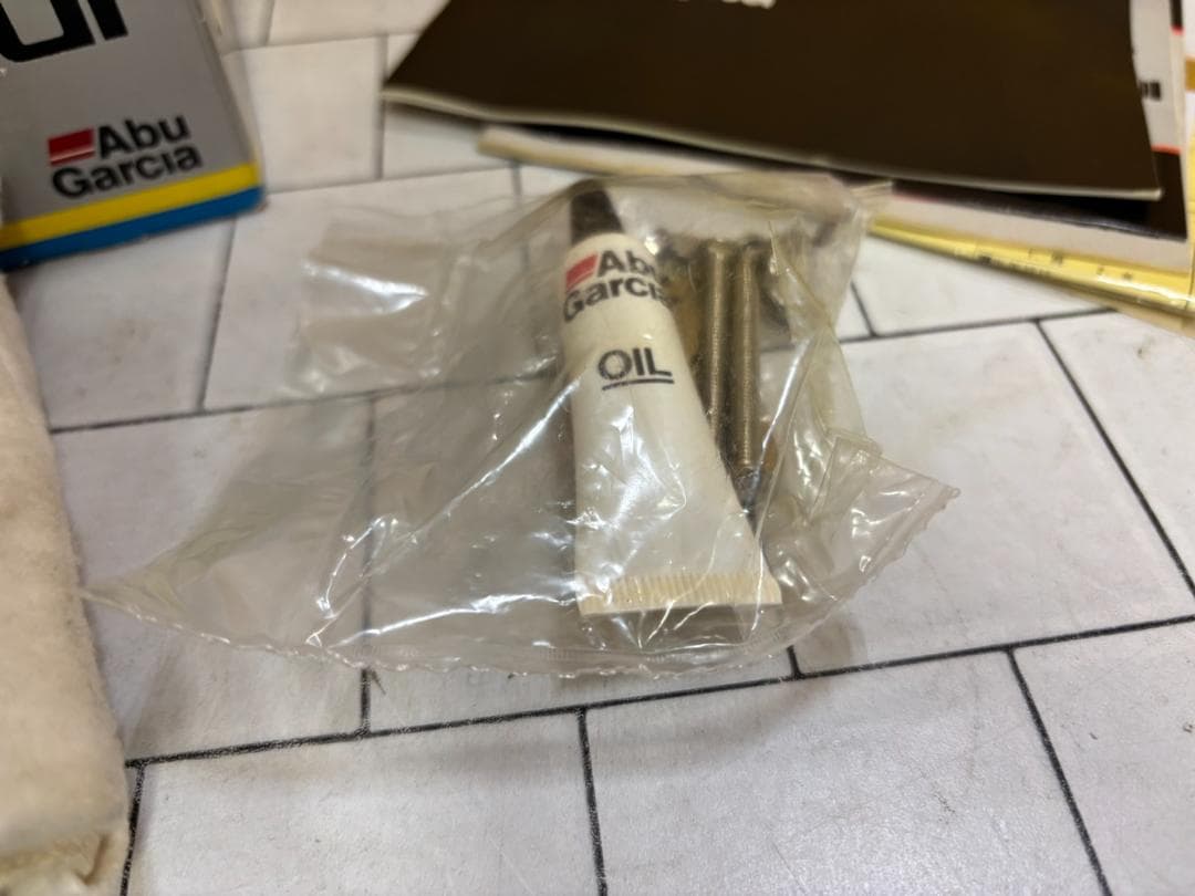 【中古品】AbuGarcia ambassadeur 9000CL リール
