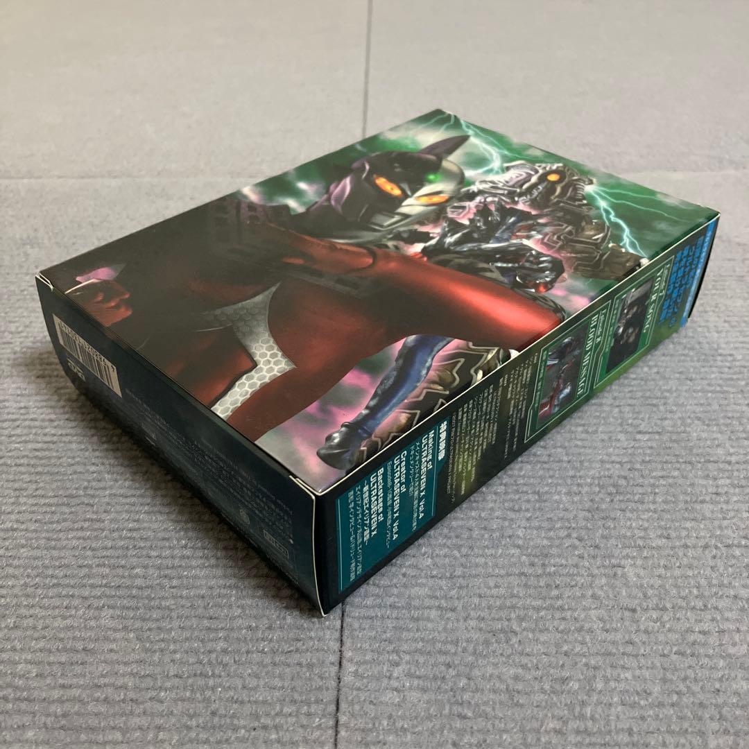 ウルトラセブンX Vol.4 DVD 特典 ウルトラガン