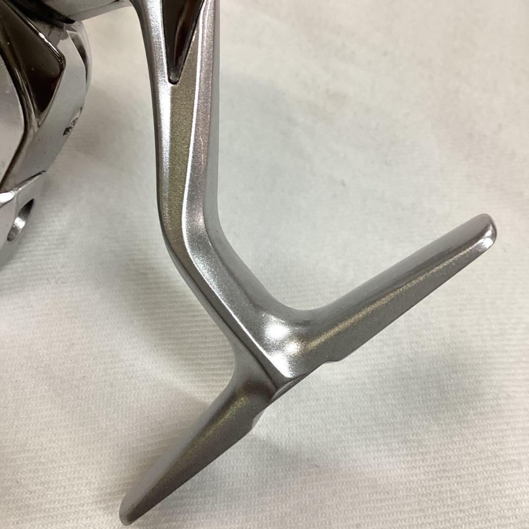 P SHIMANO STRADIC 1000SーL スピニングリール