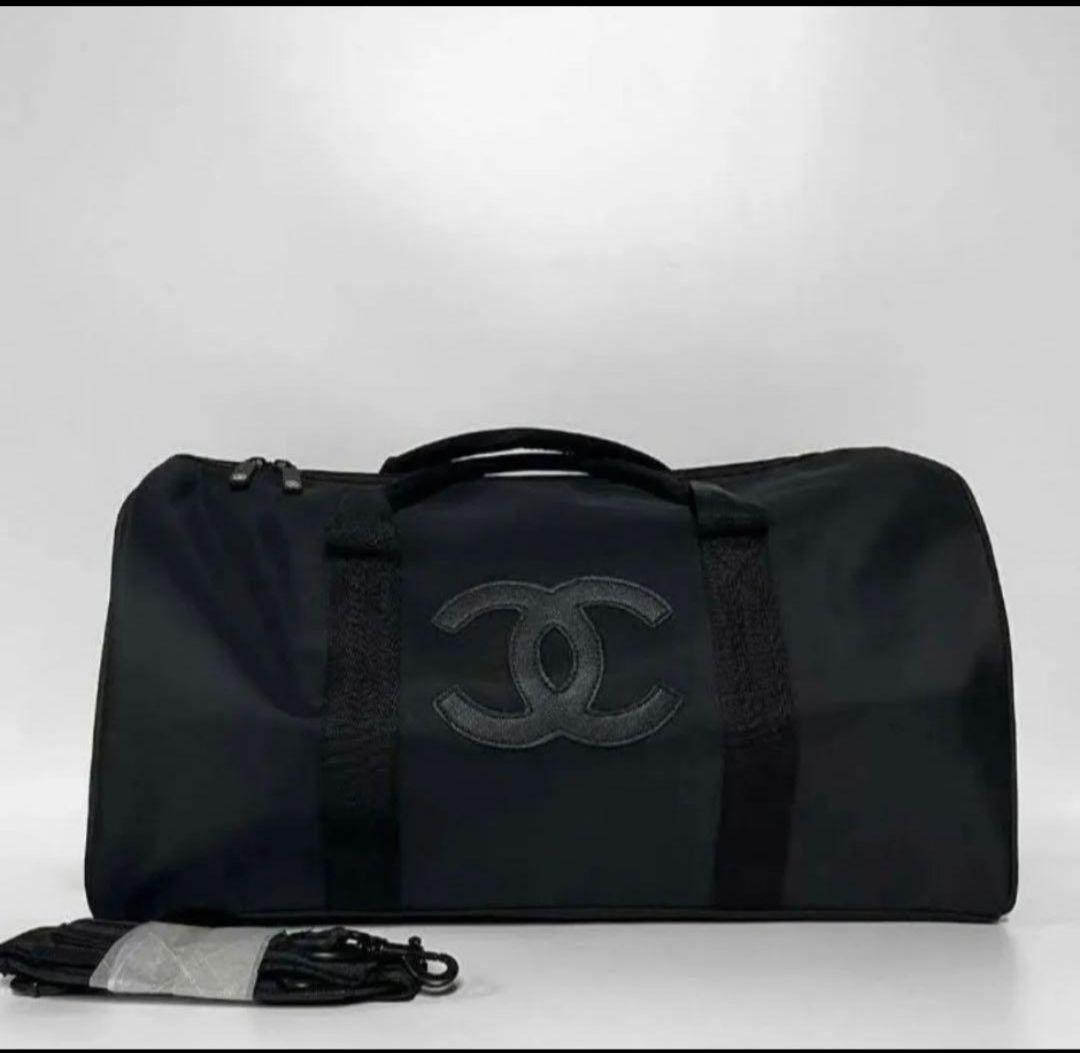 CHANEL シャネル　ボストンバックノベルティ　黒
