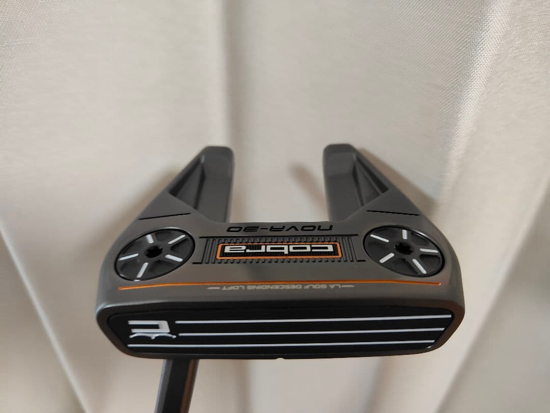 COBRA　VINTAGE ノヴァ30　パター　34インチ