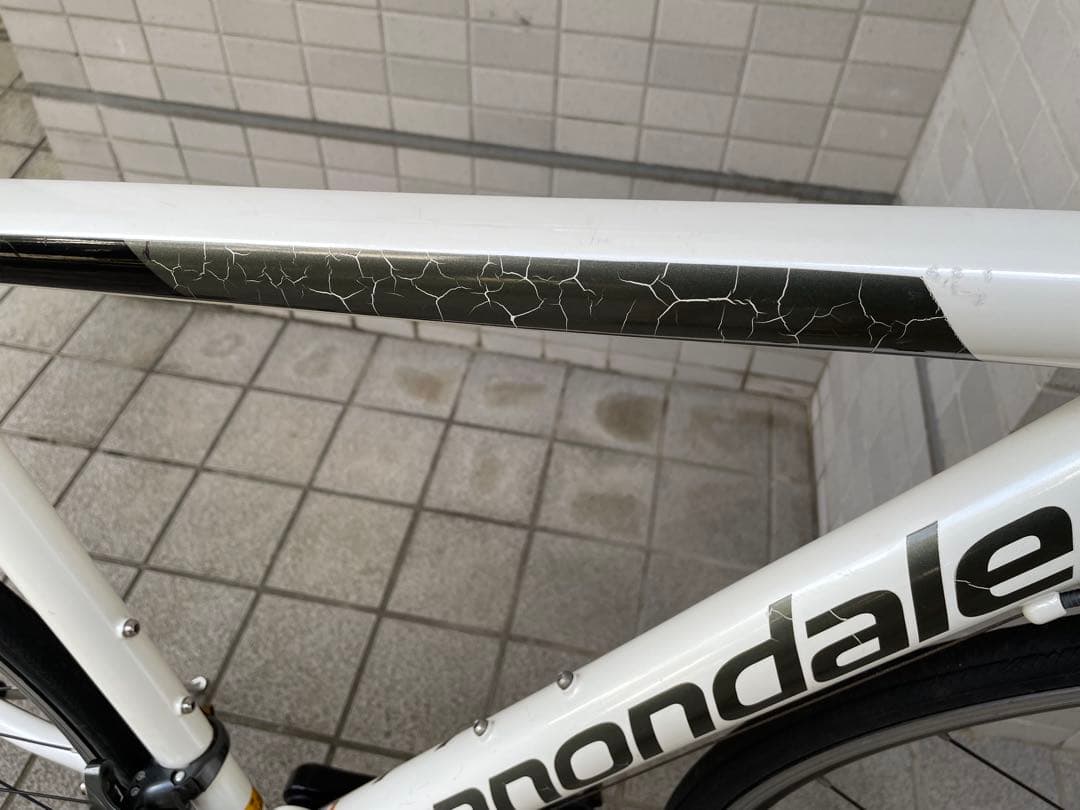 Cannondale キャノンデール　OPTIMO　ロードバイク
