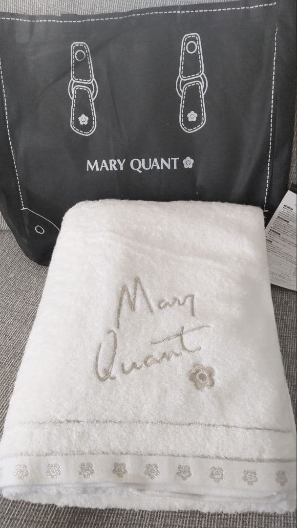新品✨MARY QUANT/マリークワント マリーズタオルブランケット✨非売品