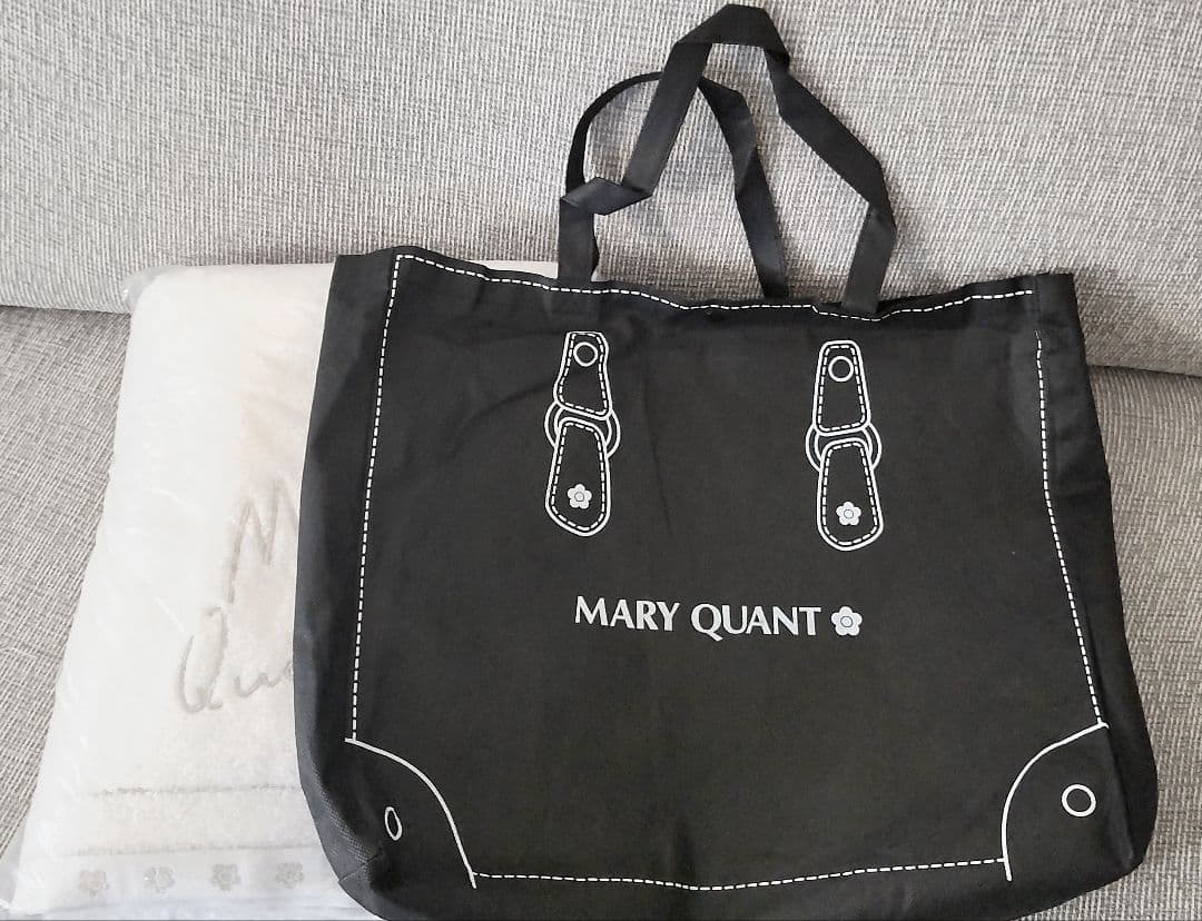 新品✨MARY QUANT/マリークワント マリーズタオルブランケット✨非売品