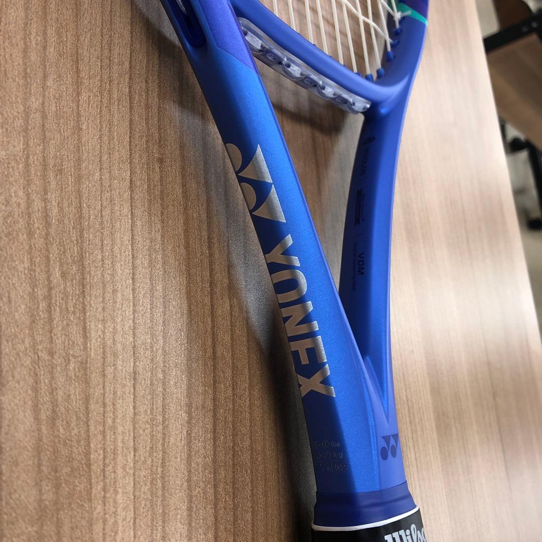 ヨネックス　EZONE98 2025 新品同様