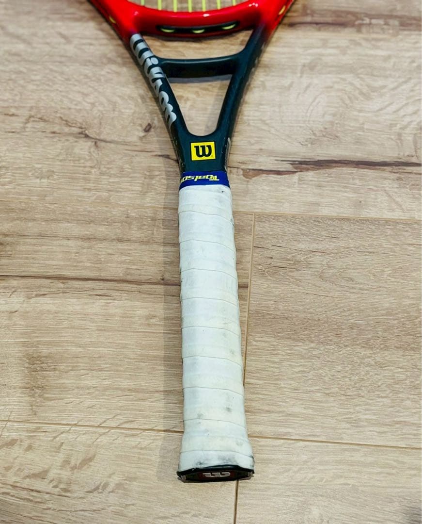 【美品】Wilson Hyper PRO STAFF 6.1 テニスラケット