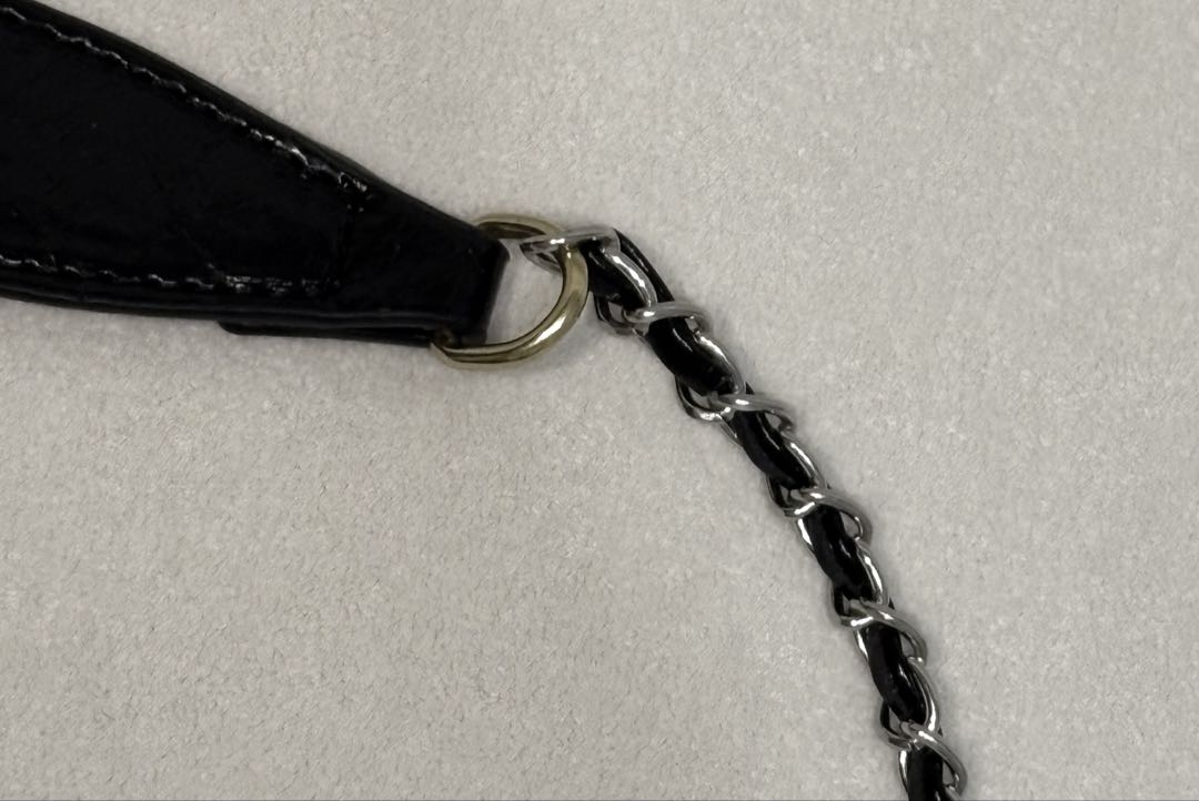 CHANEL ノベルティー スマホポーチ ミニバック
