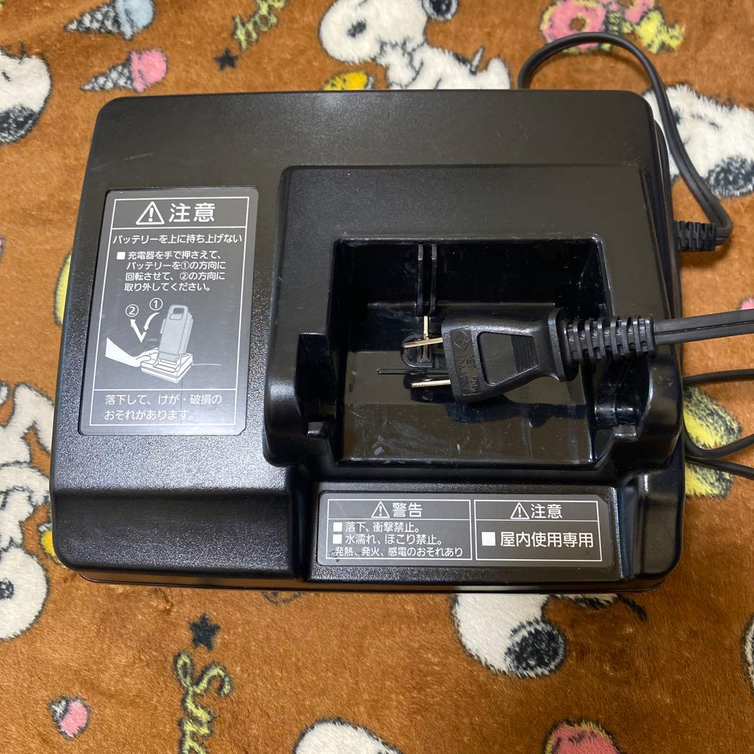 Panasonic パナソニック 電動自転車 充電器 NKJ069Z2