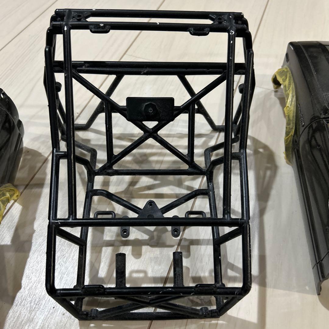 ハイラックス　プラボディー　制作途中品
