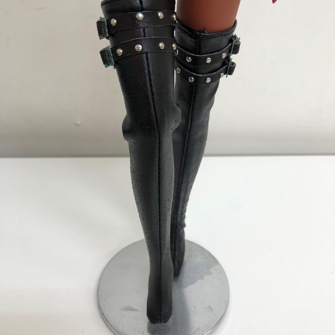 f901-27 パンクファッションフィギュア　ドール ロック　約43cm
