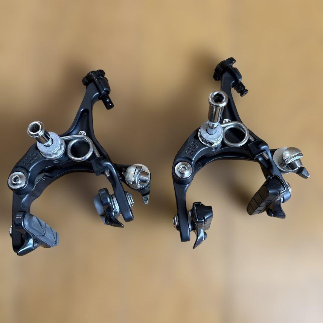 シマノBR-6800 ULTEGRA キャリパー　ブレーキ　１台分