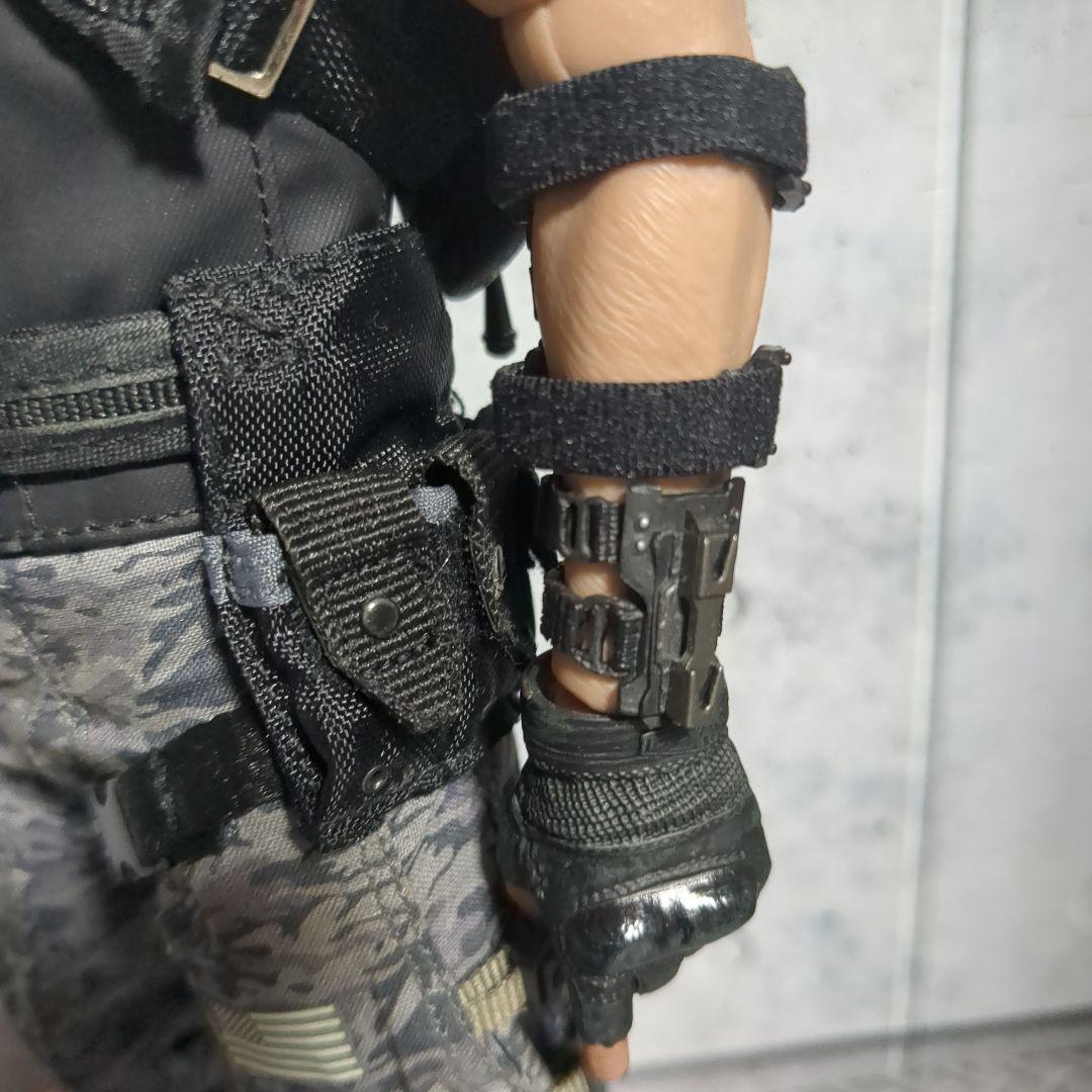 1/6 HOTTOYS アベンジャーズ ウィンター・ソルジャー CS76