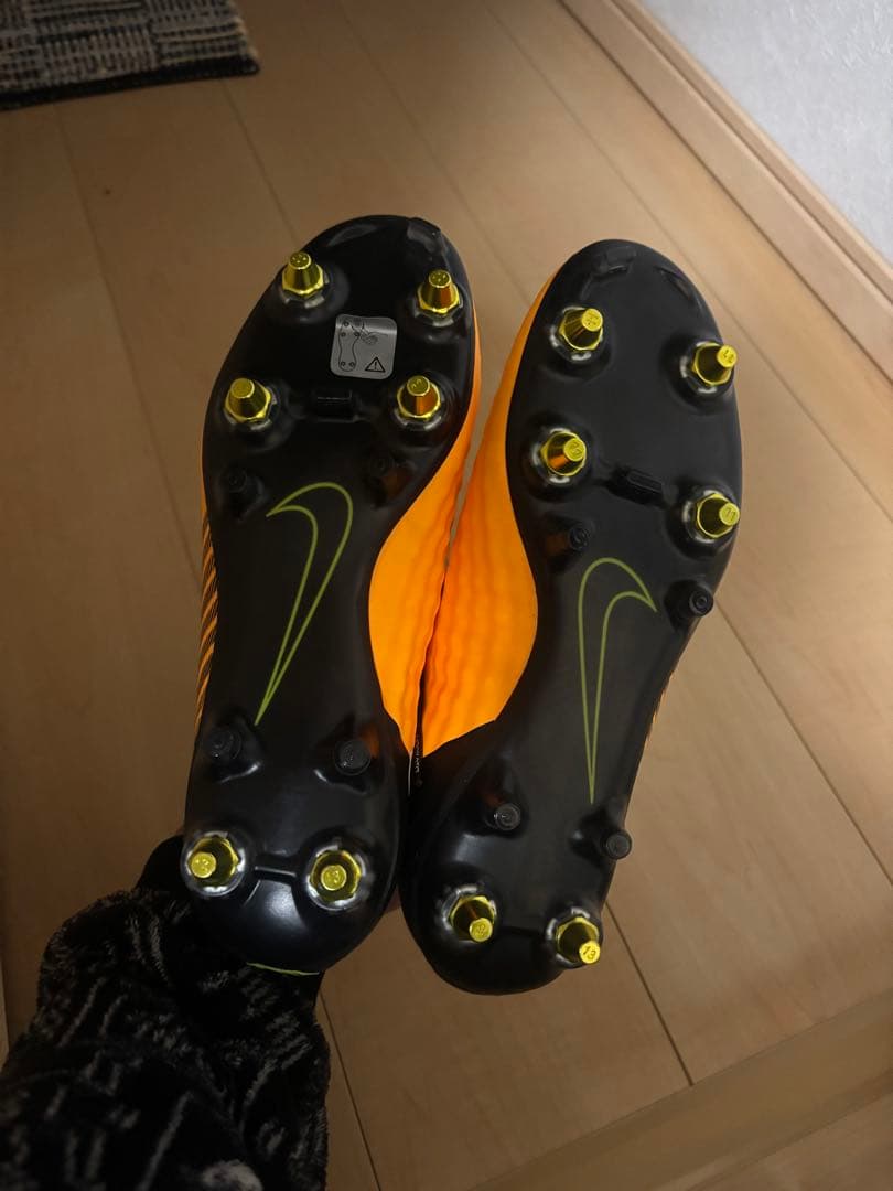 NIKEマジスタ ACC スパイク