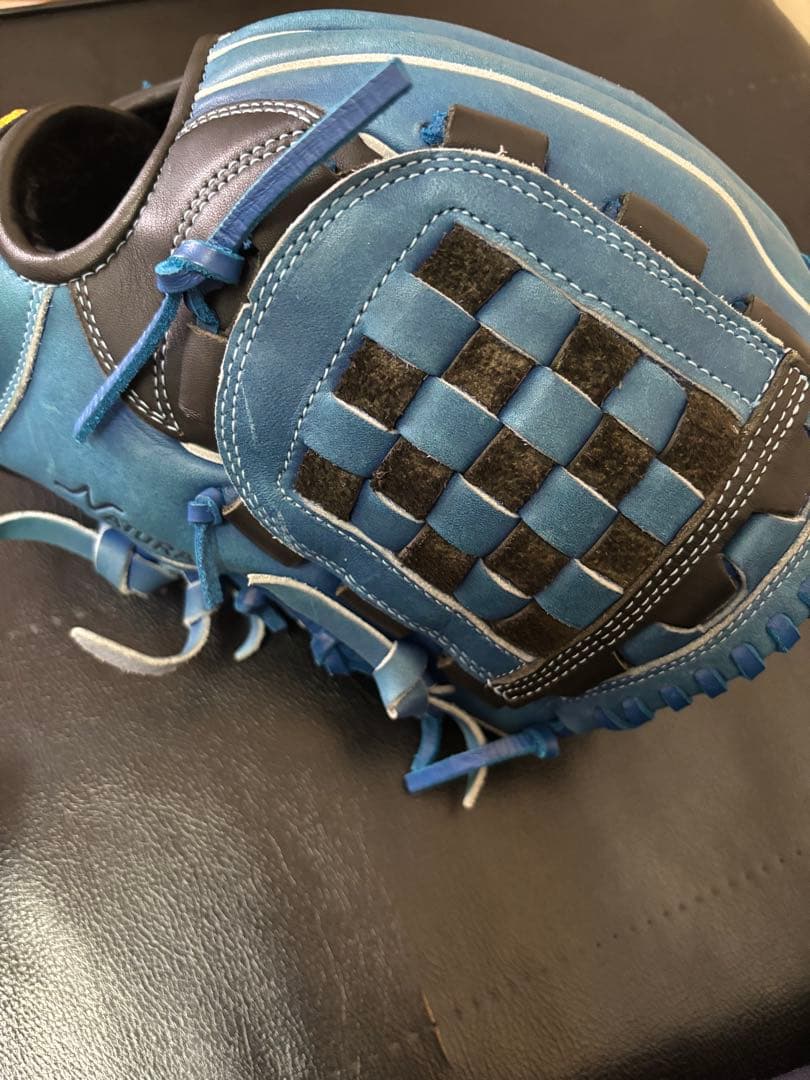 ハイゴールド軟式内野手用グローブ