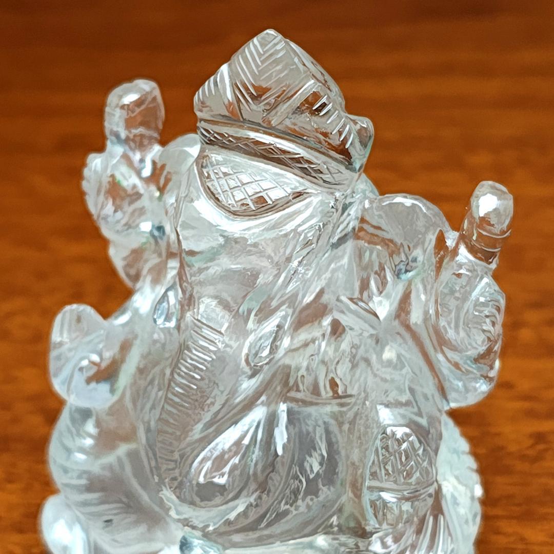 【No,10】ネパール ヒマラヤ水晶製 インドの神様 ガネーシャ立像