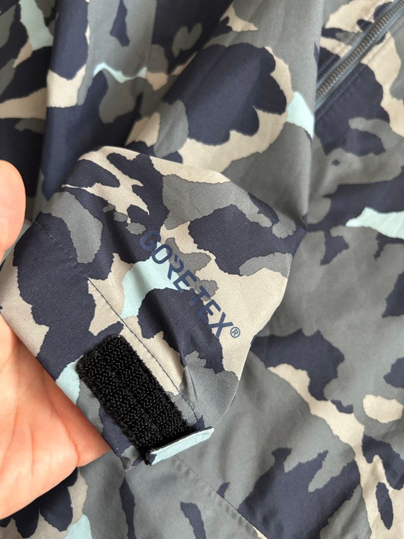 #スキーウェアセール BURTON バートン スキー　スノボー ジャケットS