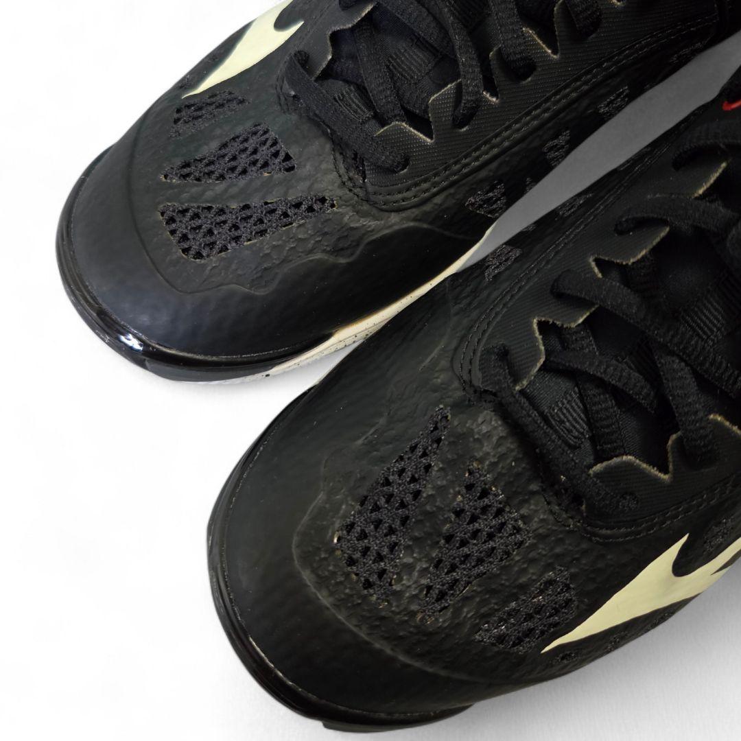 Mizuno Wave Momentum 26.0 バレーボールシューズ