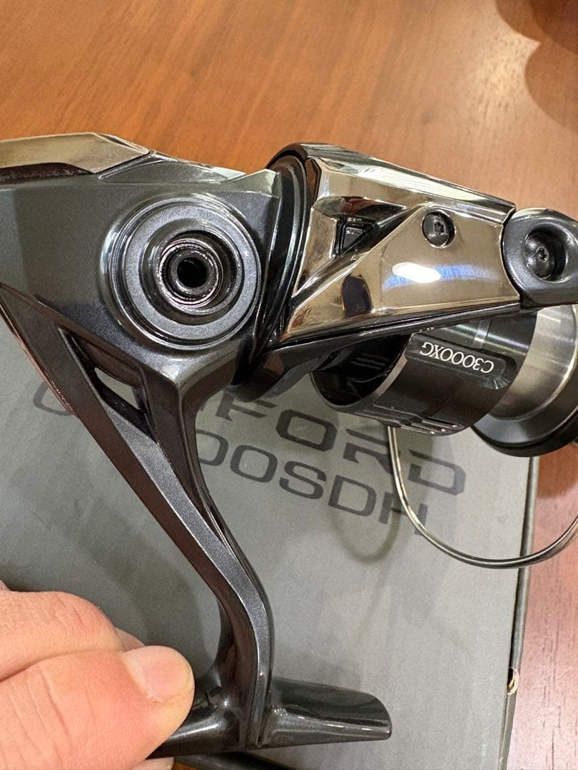 ハンドルなしSHIMANO 24ヴァンフォードC3000SDH ベアリング追加