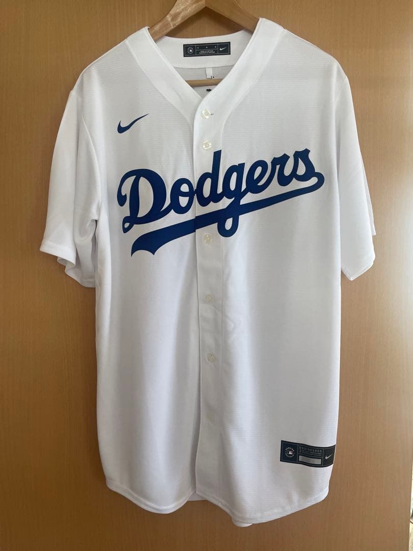 ★現地購入ペナント付き！ドジャース大谷翔平選手公式ユニフォーム Mサイズ
