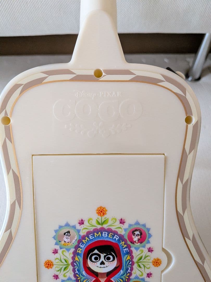 ディズニー　ピクサー　リメンバーミー　COCOギター　ポップコーンバケット