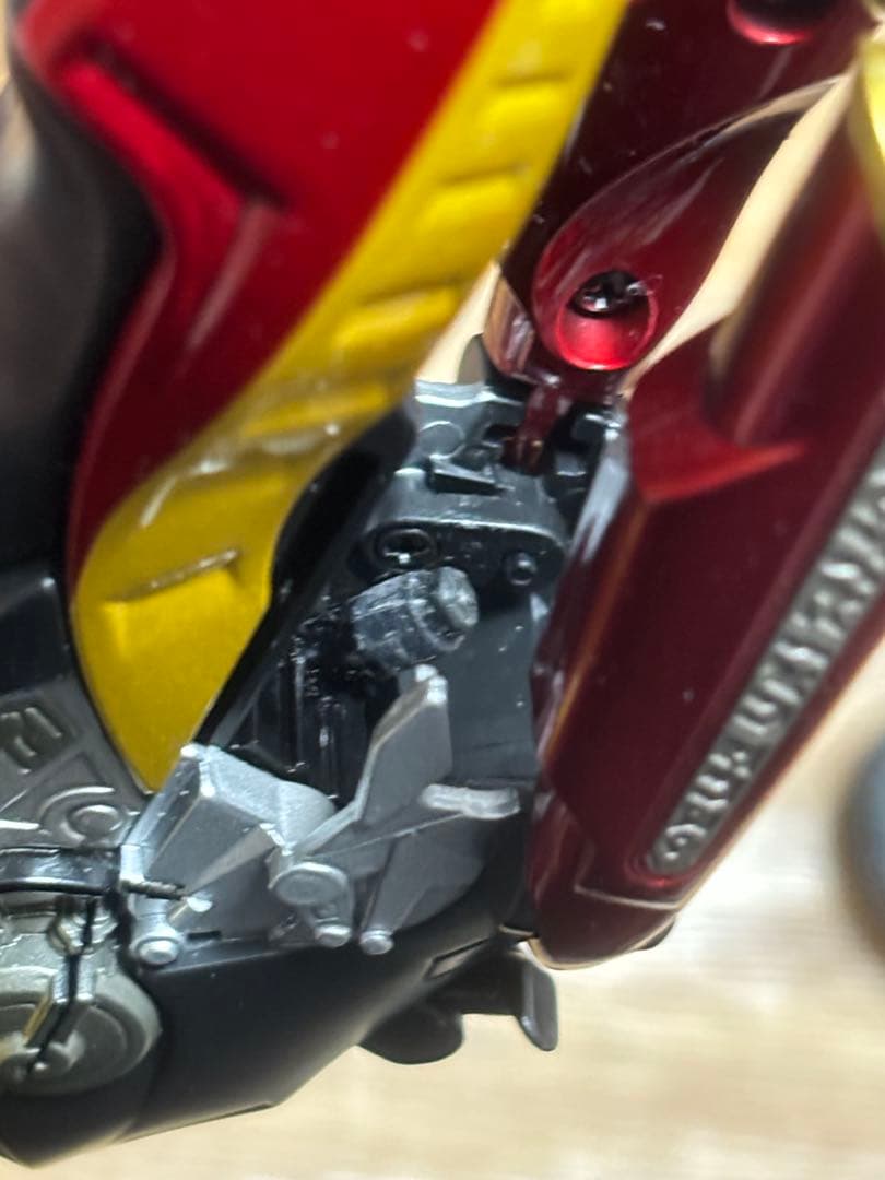 マシントルネイダーex 仮面ライダーアギト バイク フィギュアーツ 真骨彫 手首
